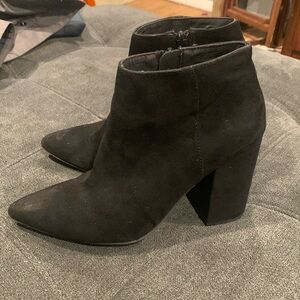 Divided by H&M Ankle Boots Womens 7 Black Pointed Toe Block Casual Comfort Suede